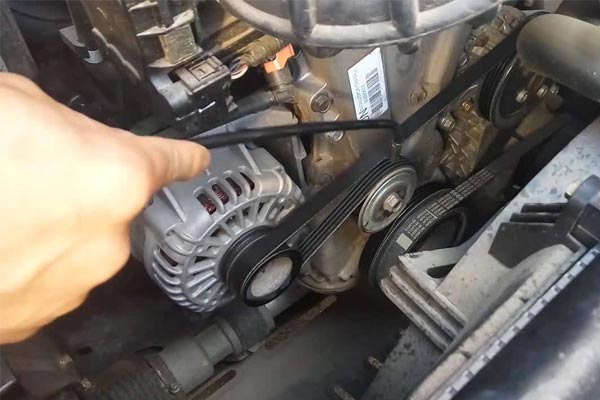 襄阳转速传感器的工作原理是什么?
